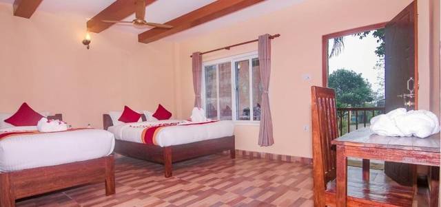 Chitwan Tiger Camp — hotel in Sauraha