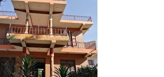 Tara Restaurant and lodge — hotel in Sauraha