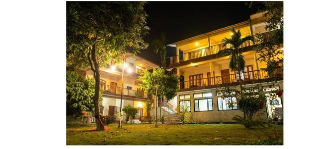 Chitwan Jungle wildlife camp — hotel in Sauraha