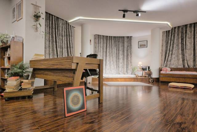 Spacious Apartment in Lalitpur with a Bathtub