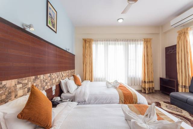 Standard room near Lakeside