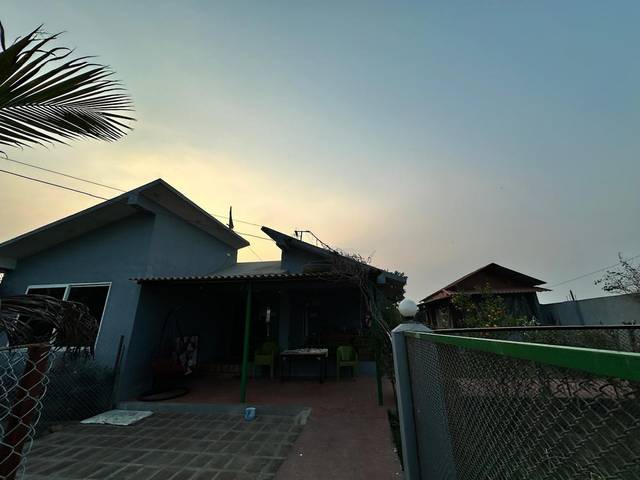 beautiful 2 bhk .full furnished house.