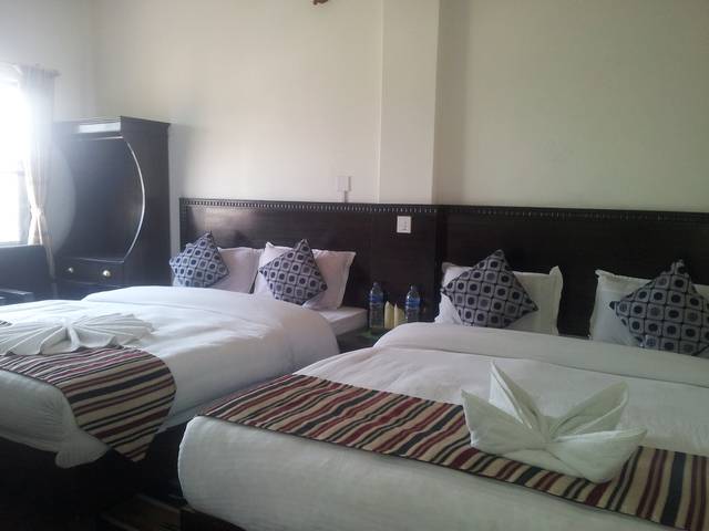 Triple Room with Mountain View.