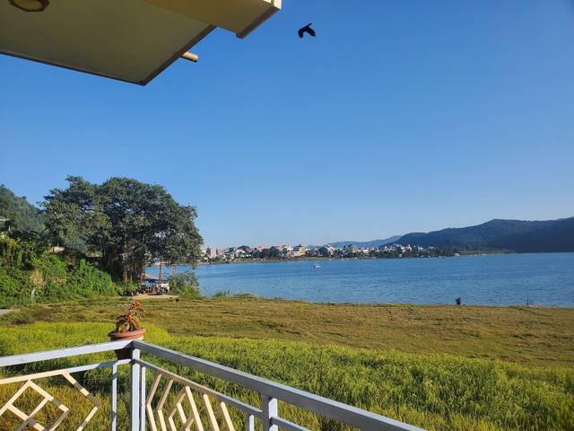 hotel waterside