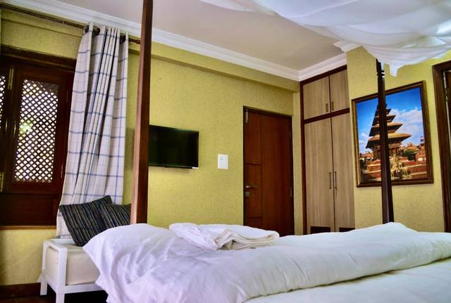 Private Room in Maharajgunj w/ Cultural Charm+Bath