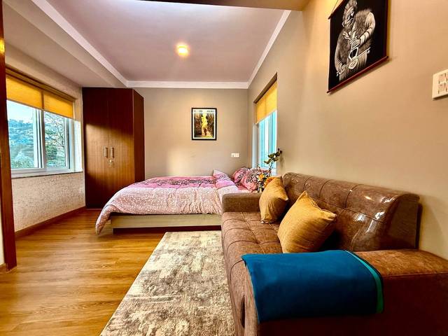 Niro Suite Home