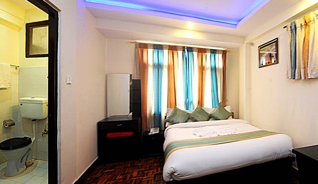 Thapa heritage(12$bed&breakfast)