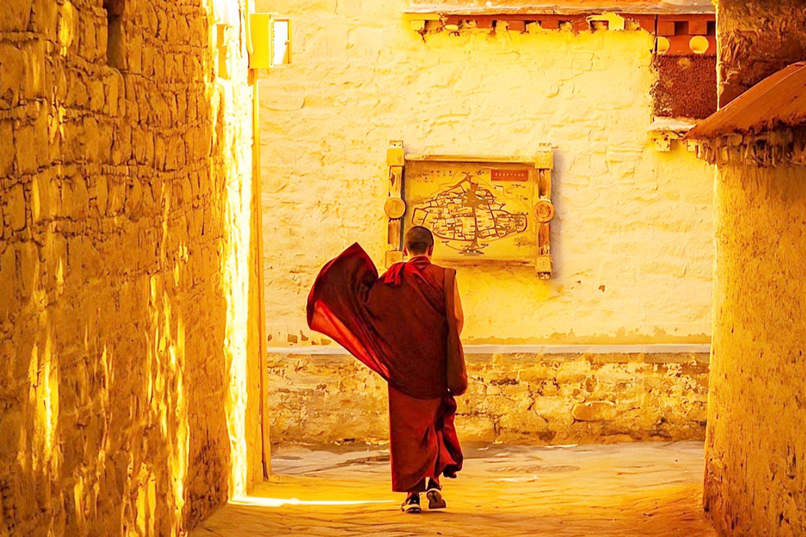 9-Day Tibet Summit Sanctuary Group Tour for Foreigners (Chinese/English Guide) Lhasa Tibetan Culture Experience + Yamdrok Lake + Everest + Namtso Lake + Tashilhunpo Monastery (Including Tibet Entry Permit and Processing)