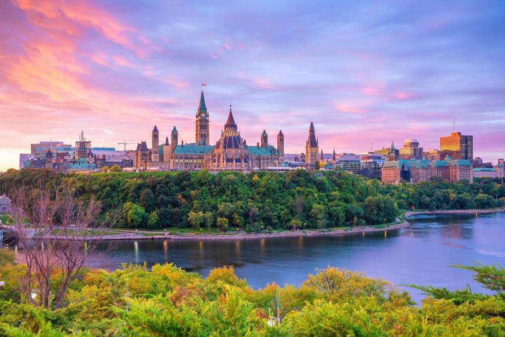 5 Day Eastern Canada Tour from Toronto·Niagara Falls, Thousand Islands, Ottawa, Montreal & Quebec City | 1-night at Fairmont Le Château Frontenac