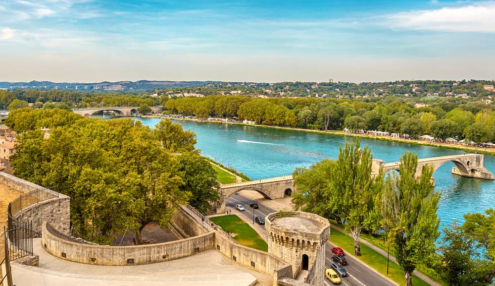 14-Day Western Europe Tour from Paris: Avignon, Barcelona, Versailles, Luxembourg, Frankfurt and Amsterdam