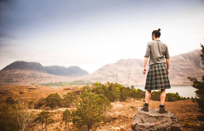 [16 Pax] 3-Day The North Coast 500 Tour from Inverness: Ullapool, Thurso, Girnigeo Castle and Dunrobin Castle