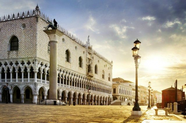 14-Day All Europe Tour from Frankfurt to Budapest, Lucerne, Rome, Monaco 