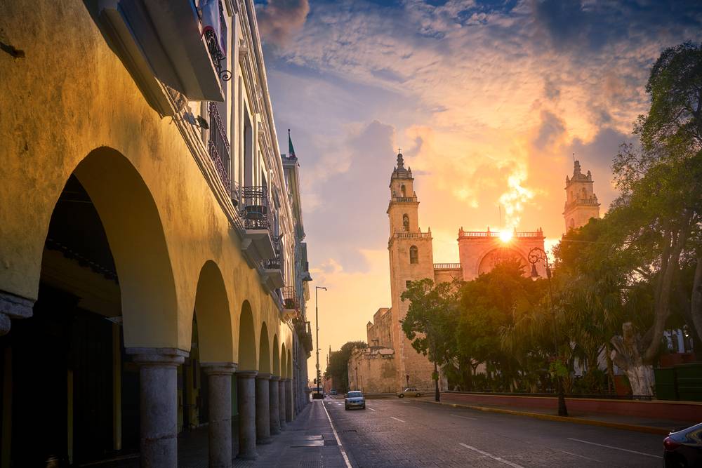 6-Day Yucatan Adventure Tour from Merida: Valladolid and Tulum | Jungle Swims | Small Group Tour
