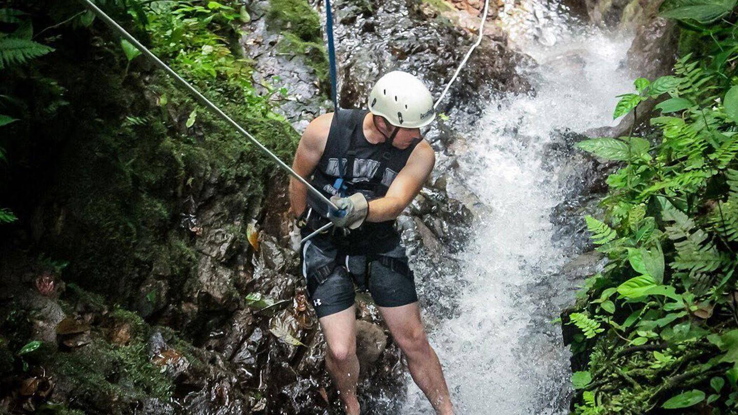 14-Day Basic Costa Rica Tour from San Jose: Puerto Viejo de Talamanca, San Carlos, La Fortuna, Monteverde and Southern Nicoya Peninsula | Coastlines & Cloud Forests | Small Group Tour