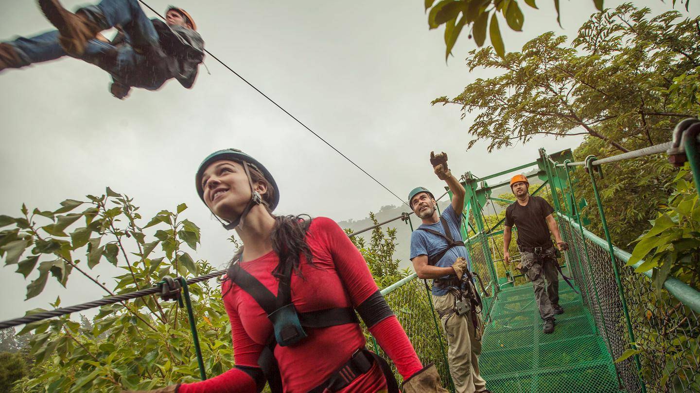 13-Day Costa Rica Active Adventure Tour from San Jose: Monteverde, La Fortuna, Pacuare and Puerto Viejo de Talamanca | Small Group