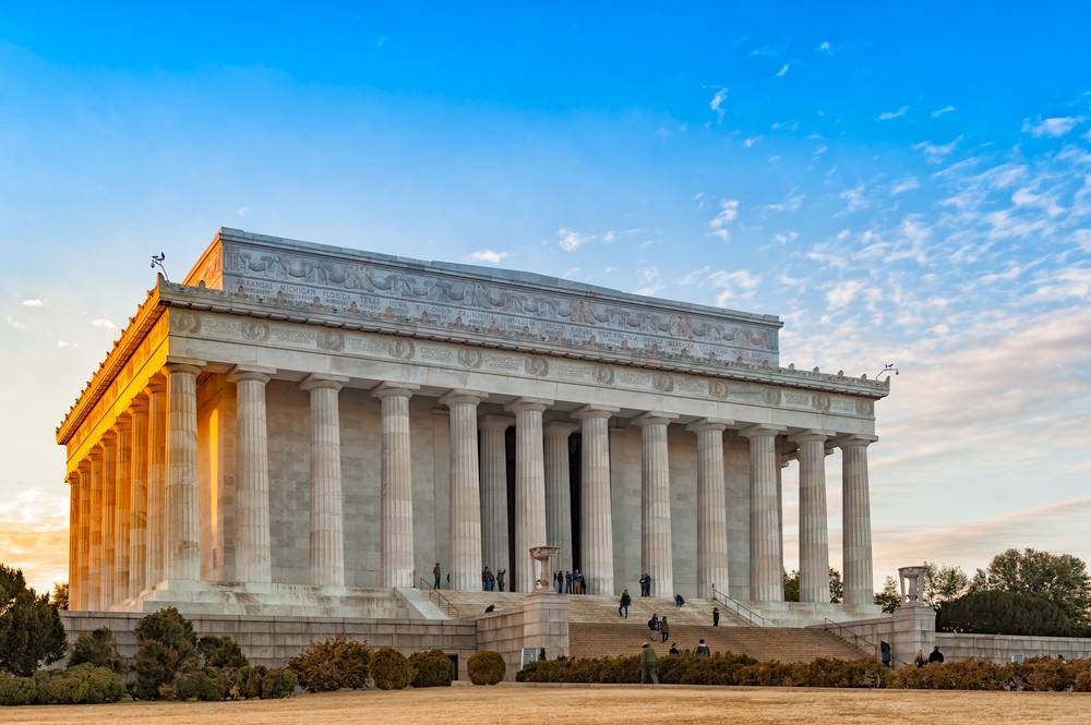 13-Day Panorama East and West Tour from New York: Philadelphia, Washington DC, Niagara Falls, Los Angeles, San Francisco