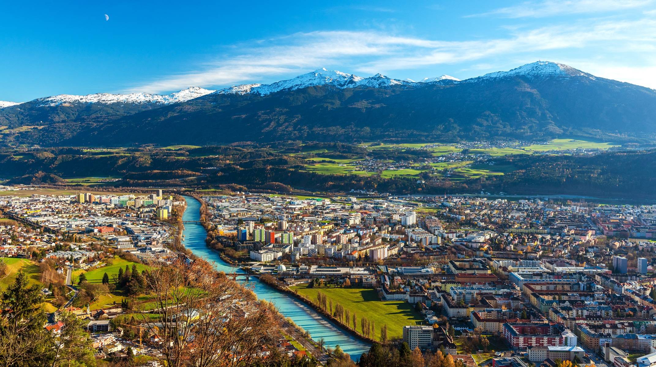 9-Day Prague to Paris Tour: Prague, Munich, Innsbruck, Zurich, Lucerne, Strasbourg, Paris | Ticket Admission Included | Hotel Breakfast Included |