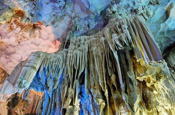4-Day Halong Bay Cruise & Ninh Binh Tour from Hanoi