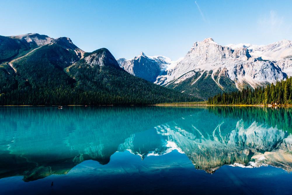【Canadian Rockies Winter Tour】2-Day Rockies Winter Wonderland Tour from Calgary: Banff, Johnston Canyon, Lake Louise and Yoho | Max 24 Pax