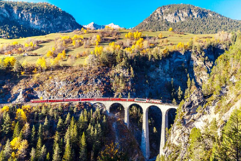 3-Day Swiss Rail Holiday Tour: Bernina Express