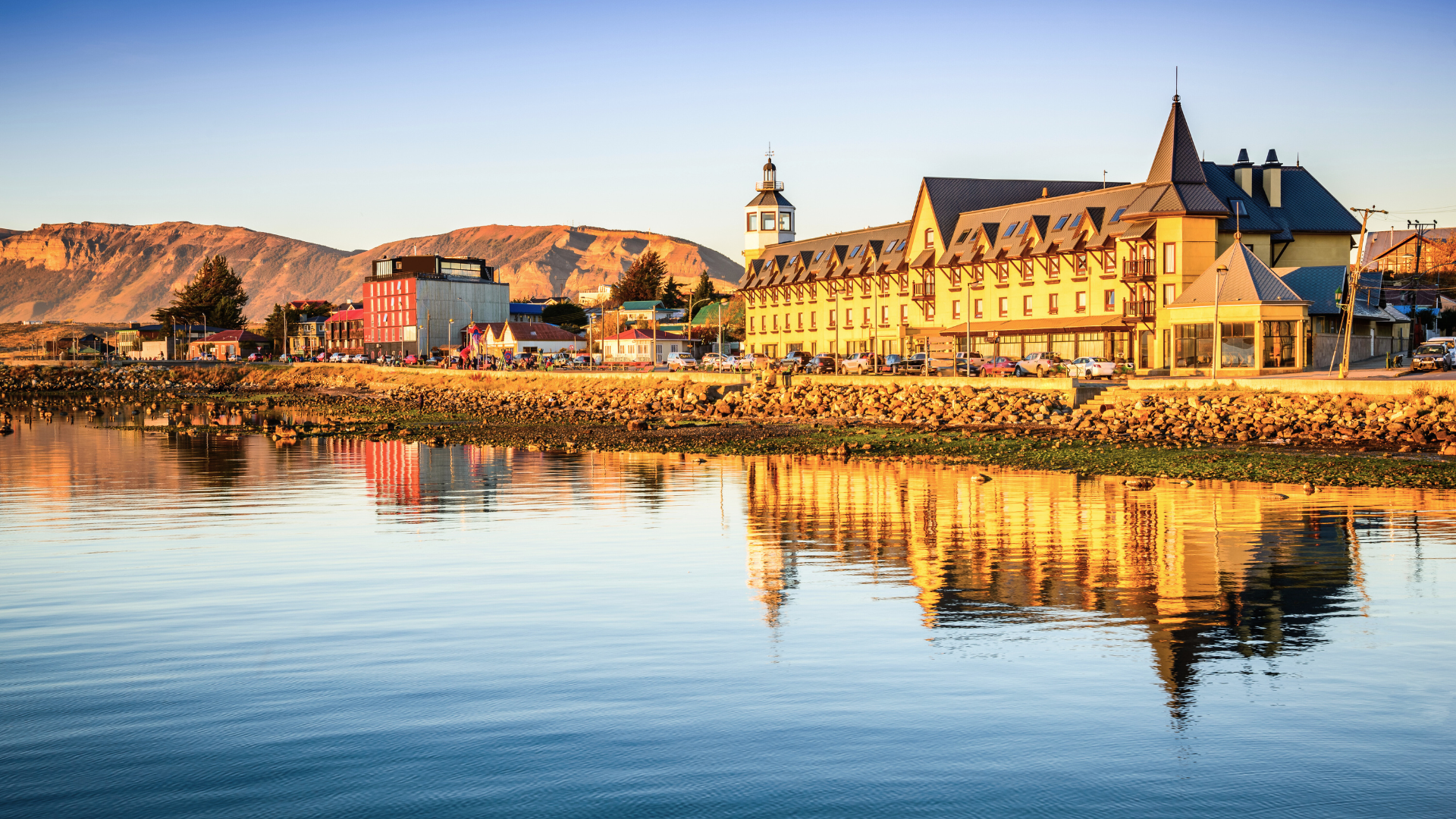 4-Day Puerto Natales Small Group Tour from Punta Arenas: The Majestic Patagonia