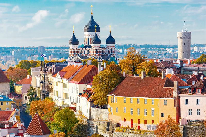 10-Day Baltic Metropoles Multi-languages Tour from Vilnius: Riga, Tallinn, Helsinki