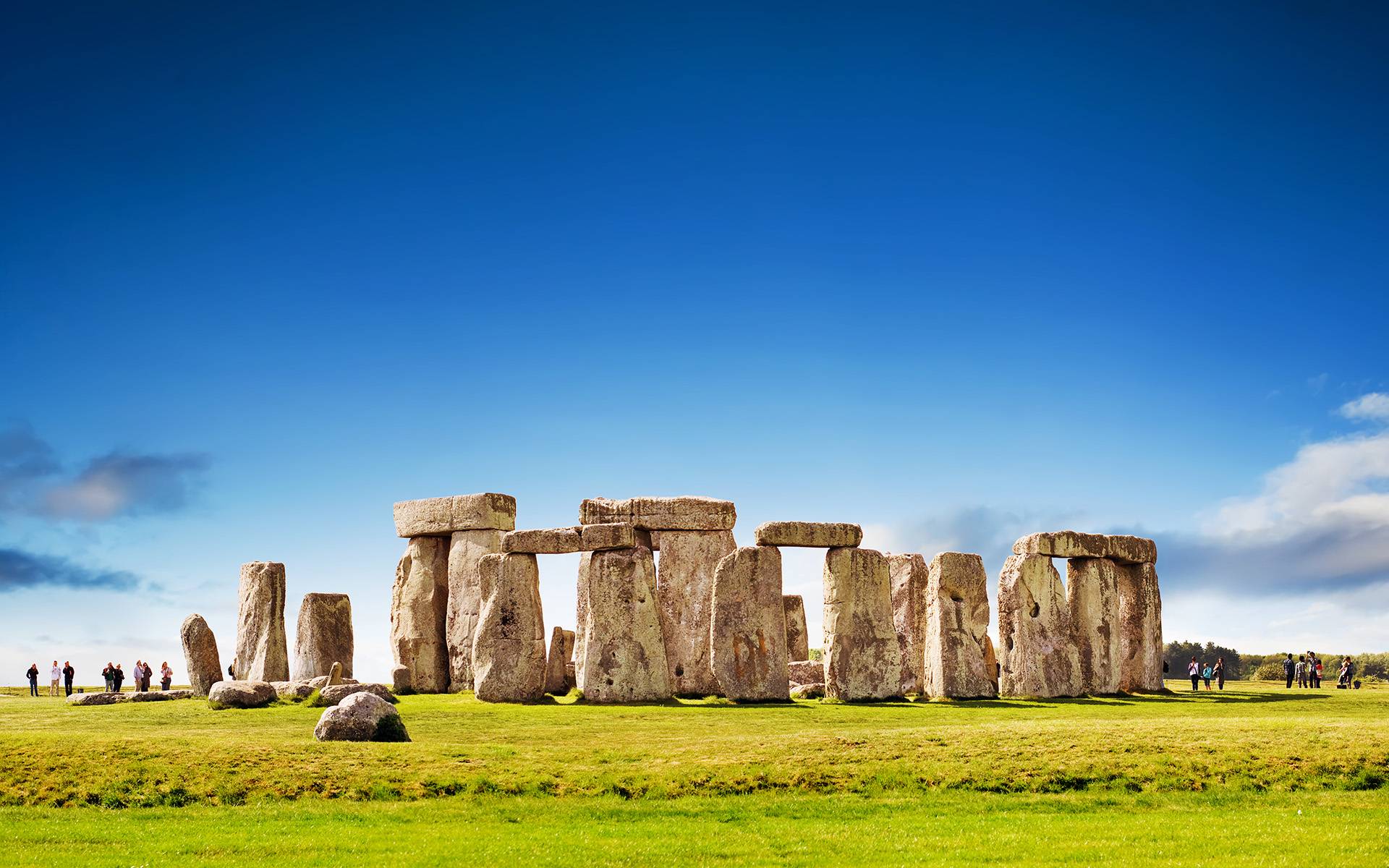 7-Day 3 Countries Great Britain Tour from London to Cambridge, York, Edinburgh, Liverpool and Wales | Free Day in Edinburgh | Vegetarian Friendly