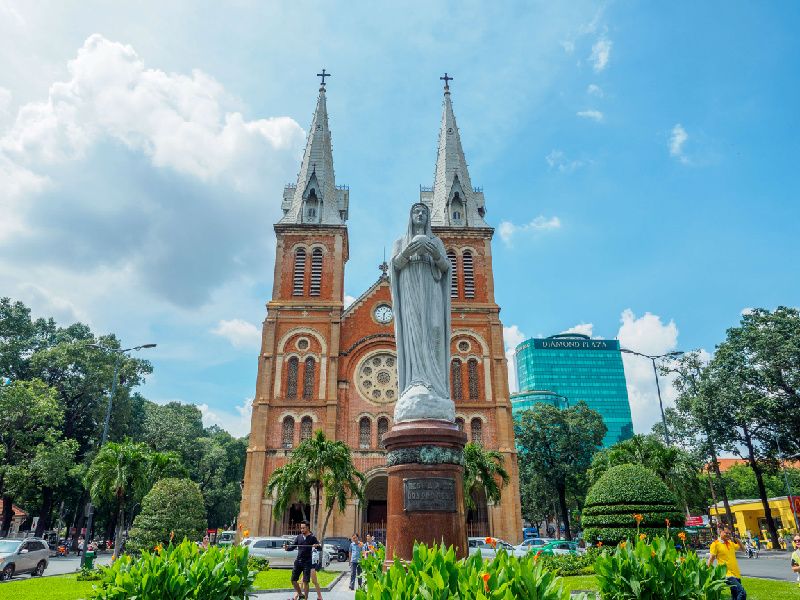 VC02: 10-Day Vietnam & Cambodia Tour From Hanoi - Ha Long Bay - Saigon to Angkor Wat