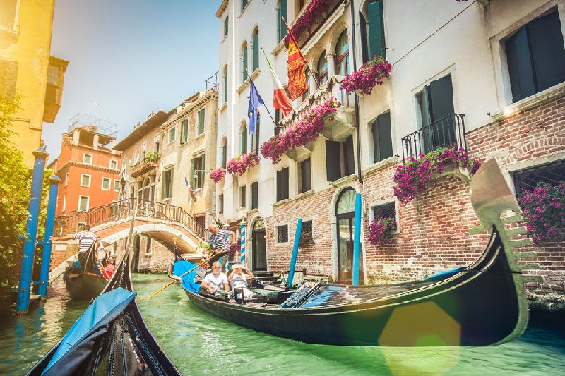 12-Day European Delights Tour from London: Germany, Switzerland, Liechtenstein, Austria, Italy, Vatican and Disneyland Paris