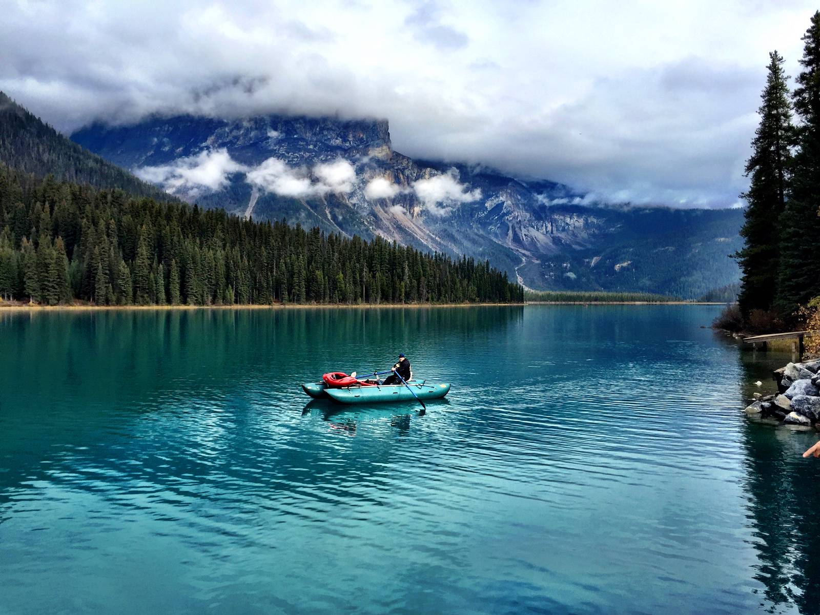 5-Day Canadian Rockies Summer Value Tour from Calgary with Airport Transfers: Banff, Jasper and Yoho National Park | 3-Night Stay in Calgary Hotel