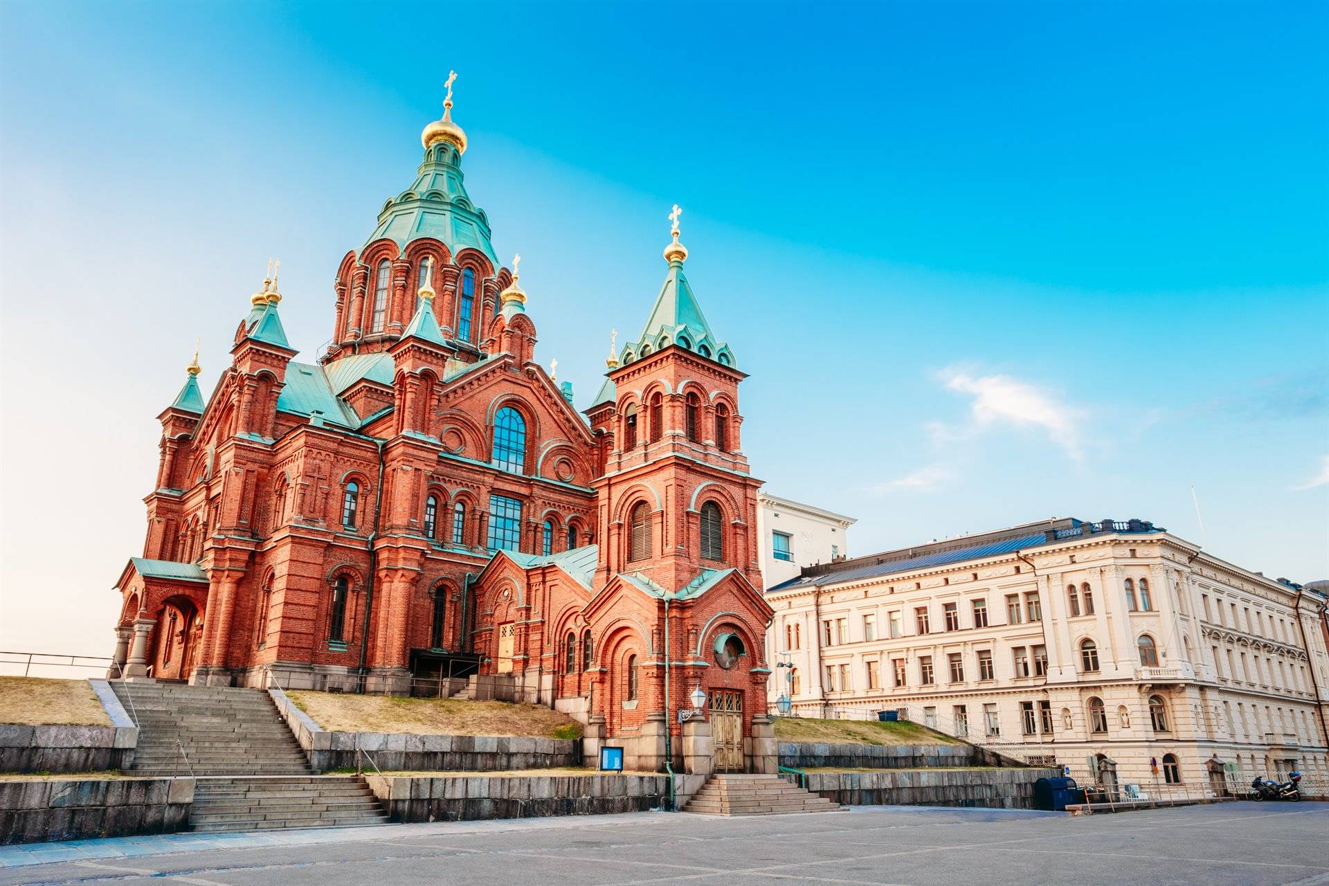 7-Day Central Baltic Tour Package from Stockholm: Finland | Helsinki | Tallinn | Naantali **Airport Pick-up in Stockholm | Breakfasts Included**