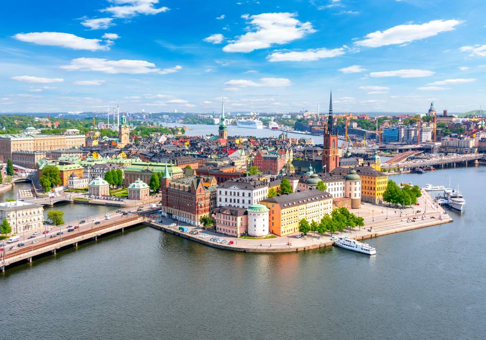 8-Day Scandinavian Capitals Tour from Copenhagen: Odense, Bergen, Oslo, Stockholm | Hotel Breakfasts Included