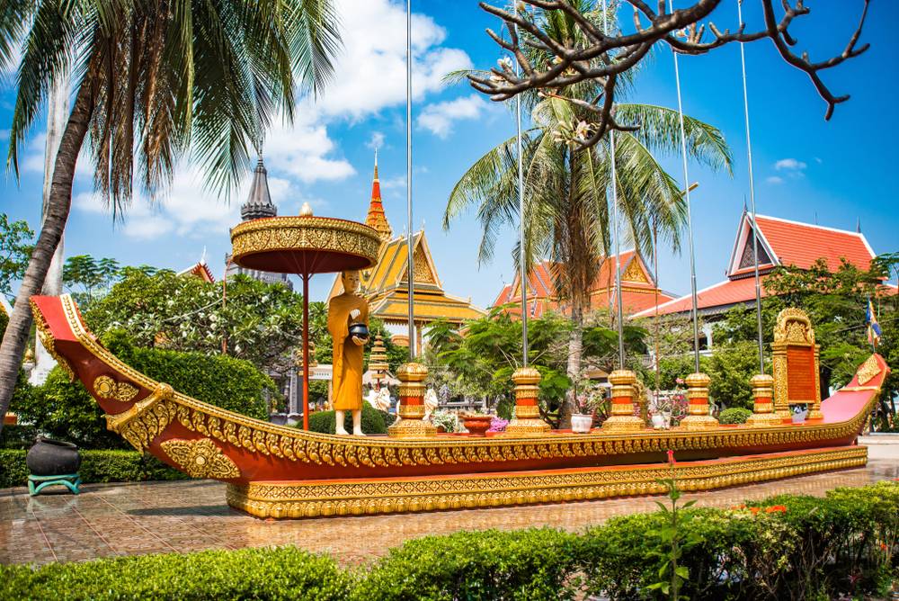 16-Day Classic Cambodia and Thai Islands Tour from Ho Chi Minh City: Phnom Penh, Siem Reap, Bangkok, Ko Ngai, Ko Lanta and Ao Nang | Small Group Tour