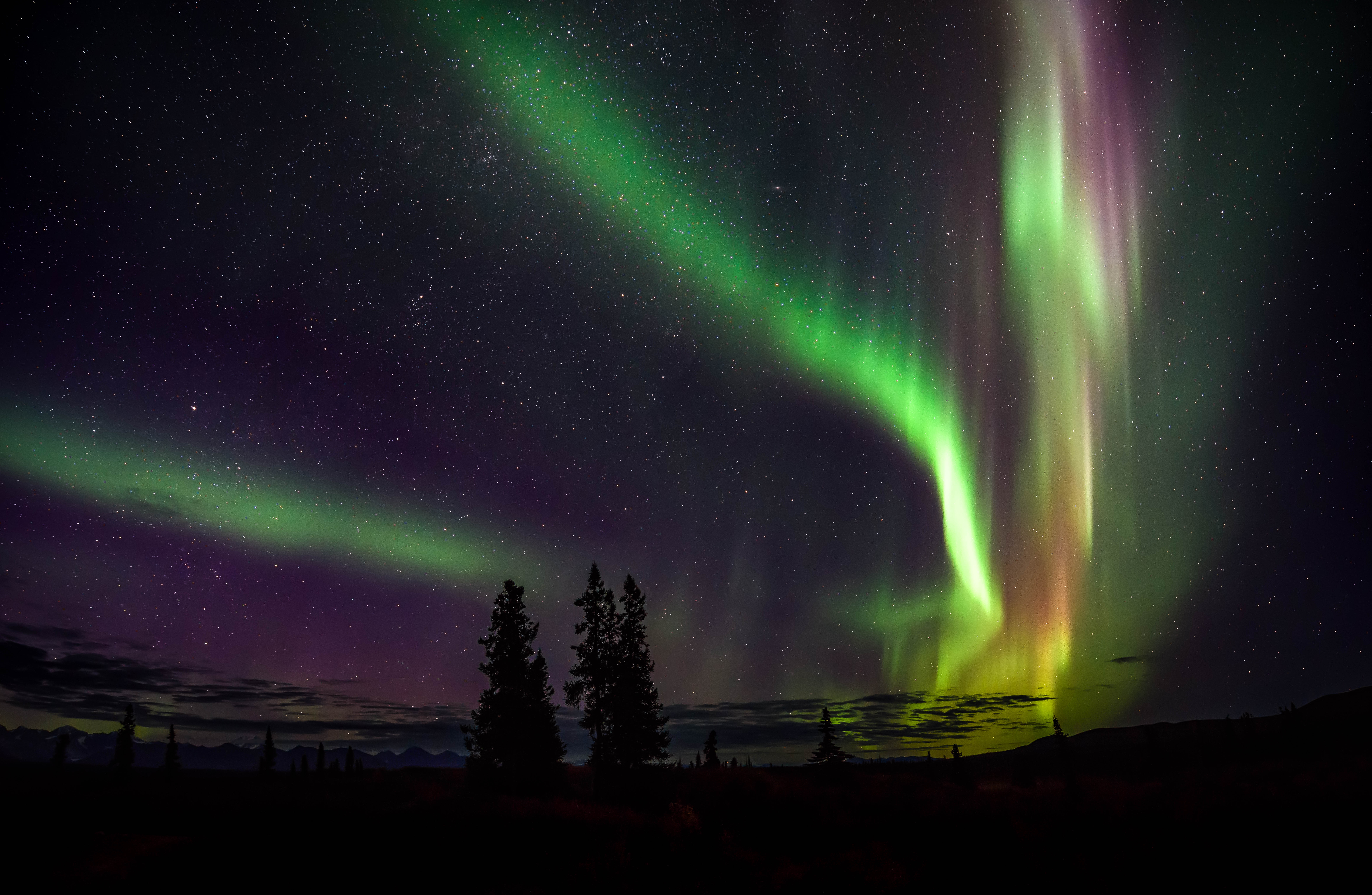 【Alaska Aurora Viewing】5-Day Northern Lights Tour from Fairbanks: Chena Hot Springs, Arctic Circle and Borealis Basecamp **3 Chances for Aurora Viewing****14 Pax Small Group**