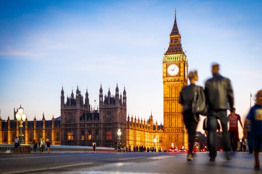 14-Day Majestic Europe Tour from London/Brussels: Netherlands, Germany, Switzerland, Austria, Italy, Vatican and France