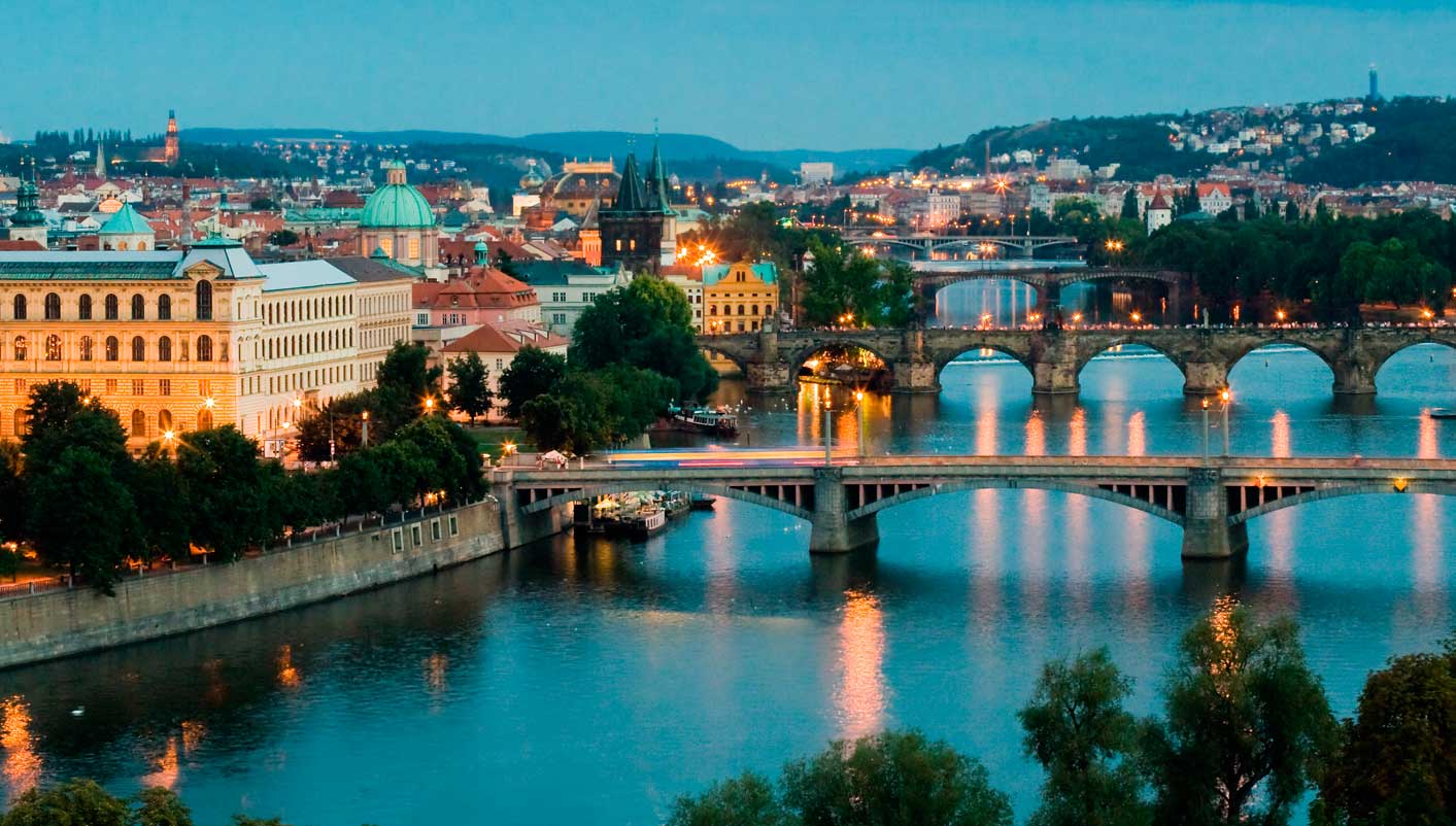 9-Day European Tour Package from London: Colchester | Antwerp | Amsterdam | Berlin | Prague **Airport Pick-up in London | Breakfasts and Admission Included**