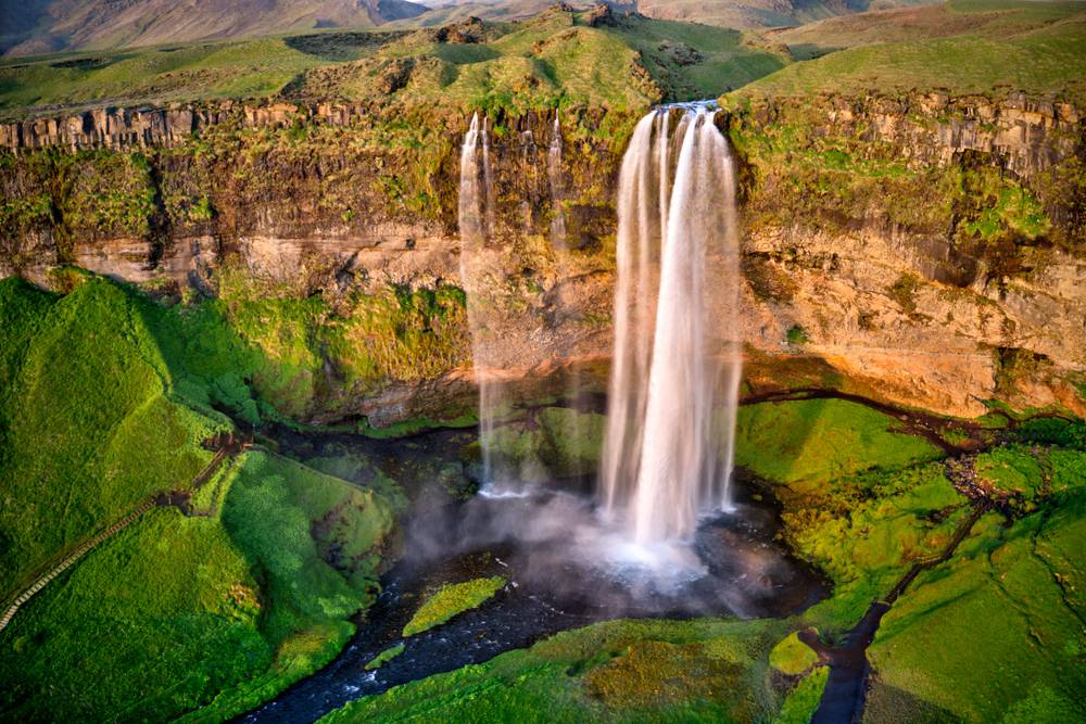 Iceland Summer | 3-Day Gems of South Iceland Tour from Reykjavík: Westman Islands, Skógafoss waterfall, Icelandic Lava Show and Skogar