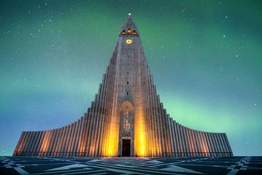 Iceland Summer | 6-Day Gems of South Iceland & Reykjavik Tour from Reykjavík: Whale Watching, Sky Lagoon, Westman Islands and Seljalandsfoss Waterfall | 3-star or 4-star Hotel in Reykjavik Available