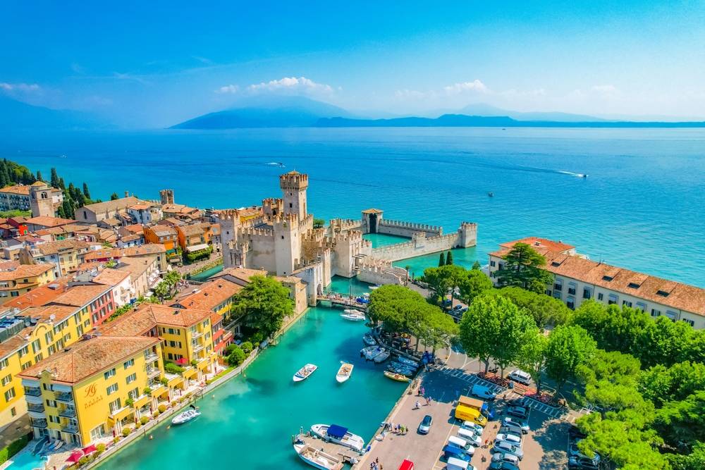 6-Day Italy By Flight Tour from London: Rome, Florence, Pisa, Venice and Milan