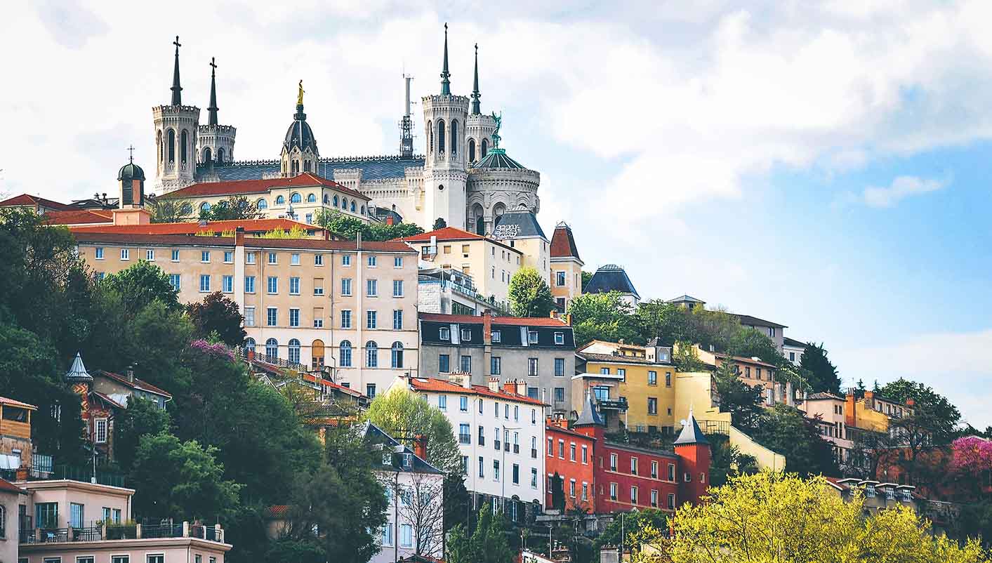 15-Day Enchanted Landscapes Tour Package: Zurich | Milan | Pisa | Rome | Madrid | Barcelona **Airport Pick-up in Paris | Breakfasts and Admission Included**