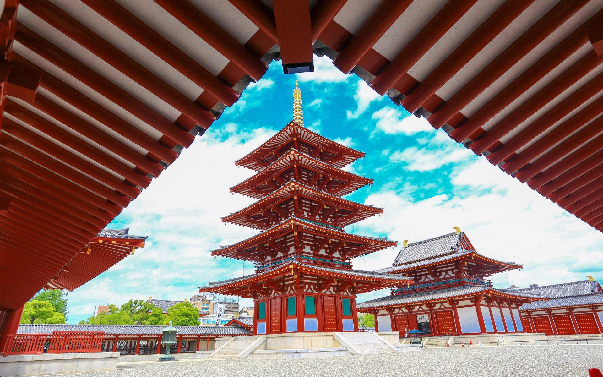11-Day Traditional Japan and North of Japan End Sapporo Tour: Kyoto | Tokyo | Hakodate **Airport Pick-up in Osaka | Breakfasts and Admission Included**