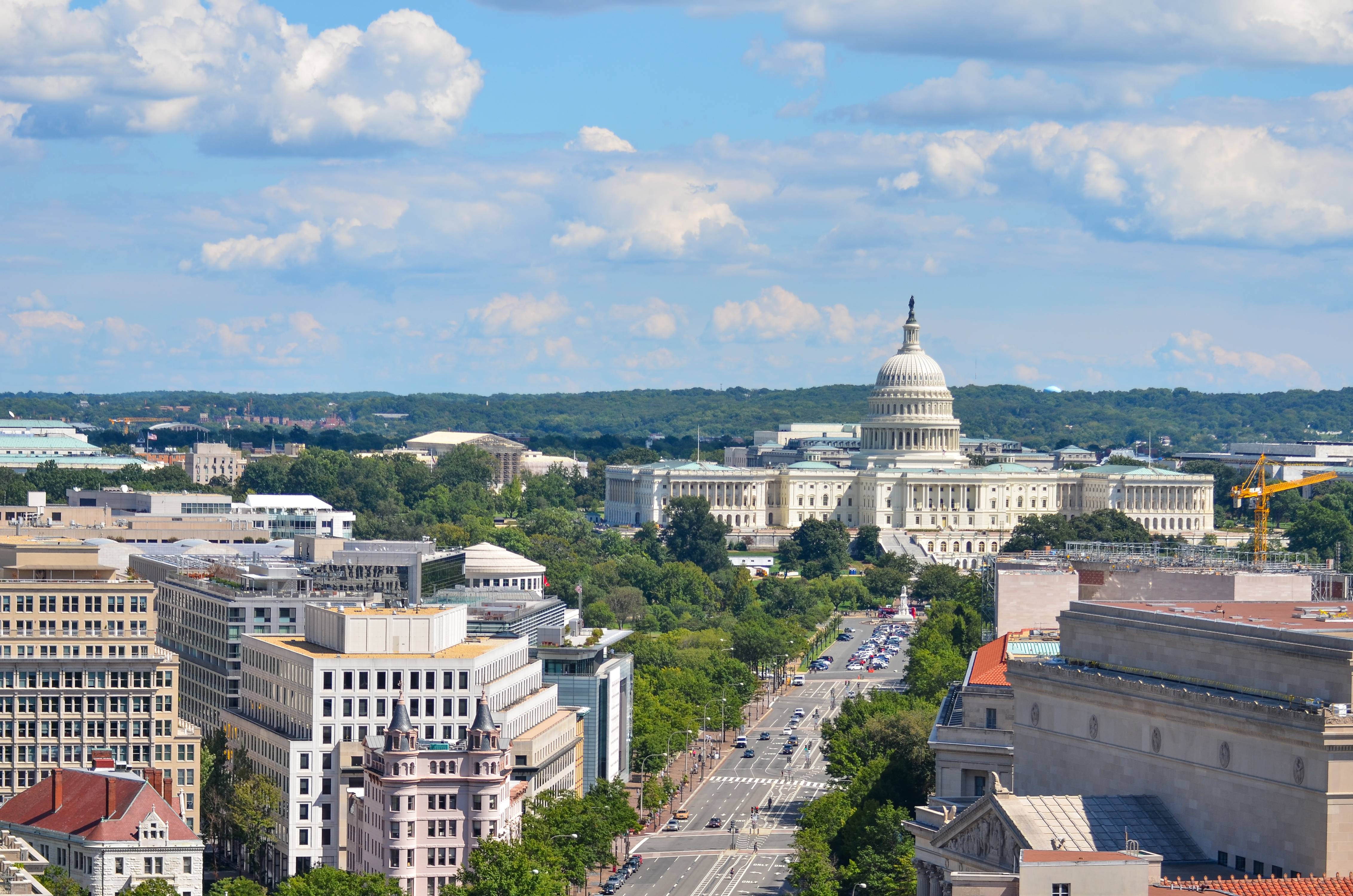 6-Day East Coast Tour from New York with Stay at the Flushing Hotel: Philadelphia, Washington D.C., Niagara Falls and Boston | JFK/LGA Airport Pick-up