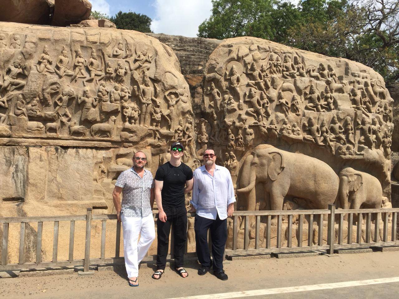 8-Day Temples of Tamilnadu Tour from Chennai: Vellore, Trichy, Madurai, Rameshwaram, Thanjavur and Pondicherry | Small Group Tour | Monument Entrances and Daily Breakfast