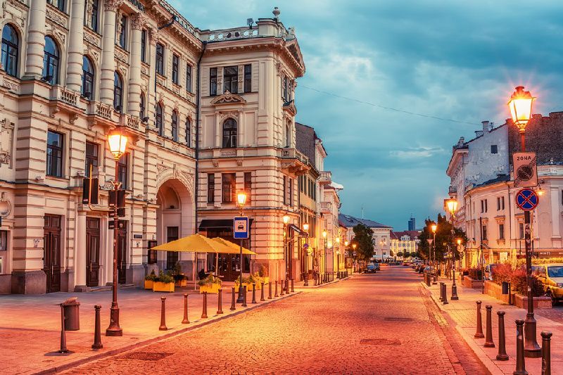 10-Day Baltic Classical Multi-languages Tour Package from Vilnius: Kaunas, Nida, Liepaja, Riga, Tallinn