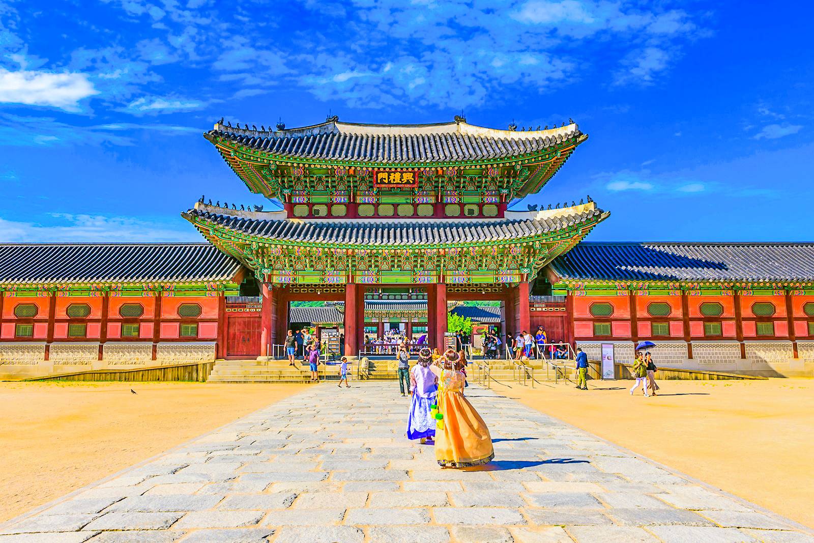 4-Day Korea Tour from Seoul to Busan: Suwon and Yongin | Hanbok Experience | Mini Tour with Maximum 6 Pax