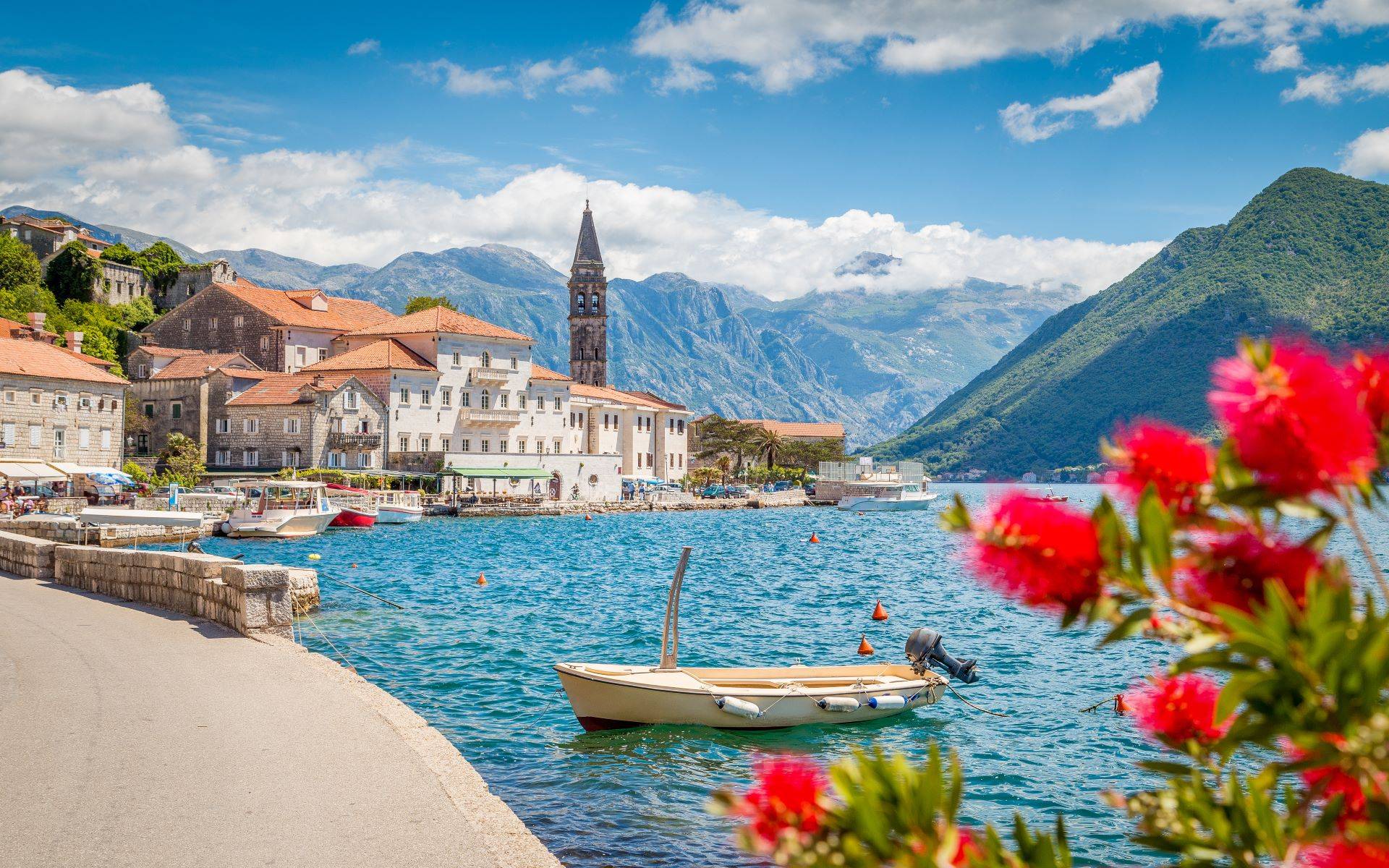 6-Day Balkan Dreams Tour from Zagreb: Banja Luka, Sarajevo, Dubrovnik, Cavtat, Kotor, Tirana | Ticket Admission Included