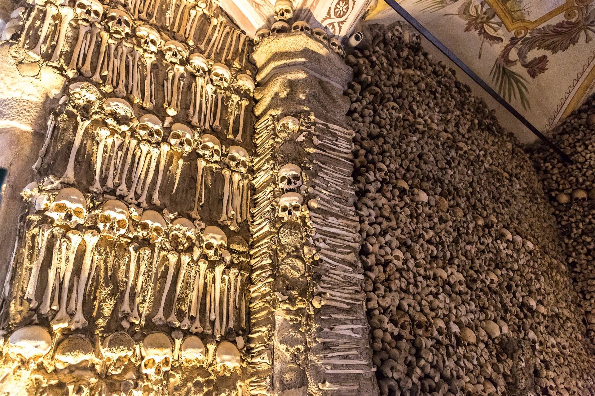 17-Day Barcelona, Madrid, Mysterious Morocco and Lisbon Tour from Barcelona