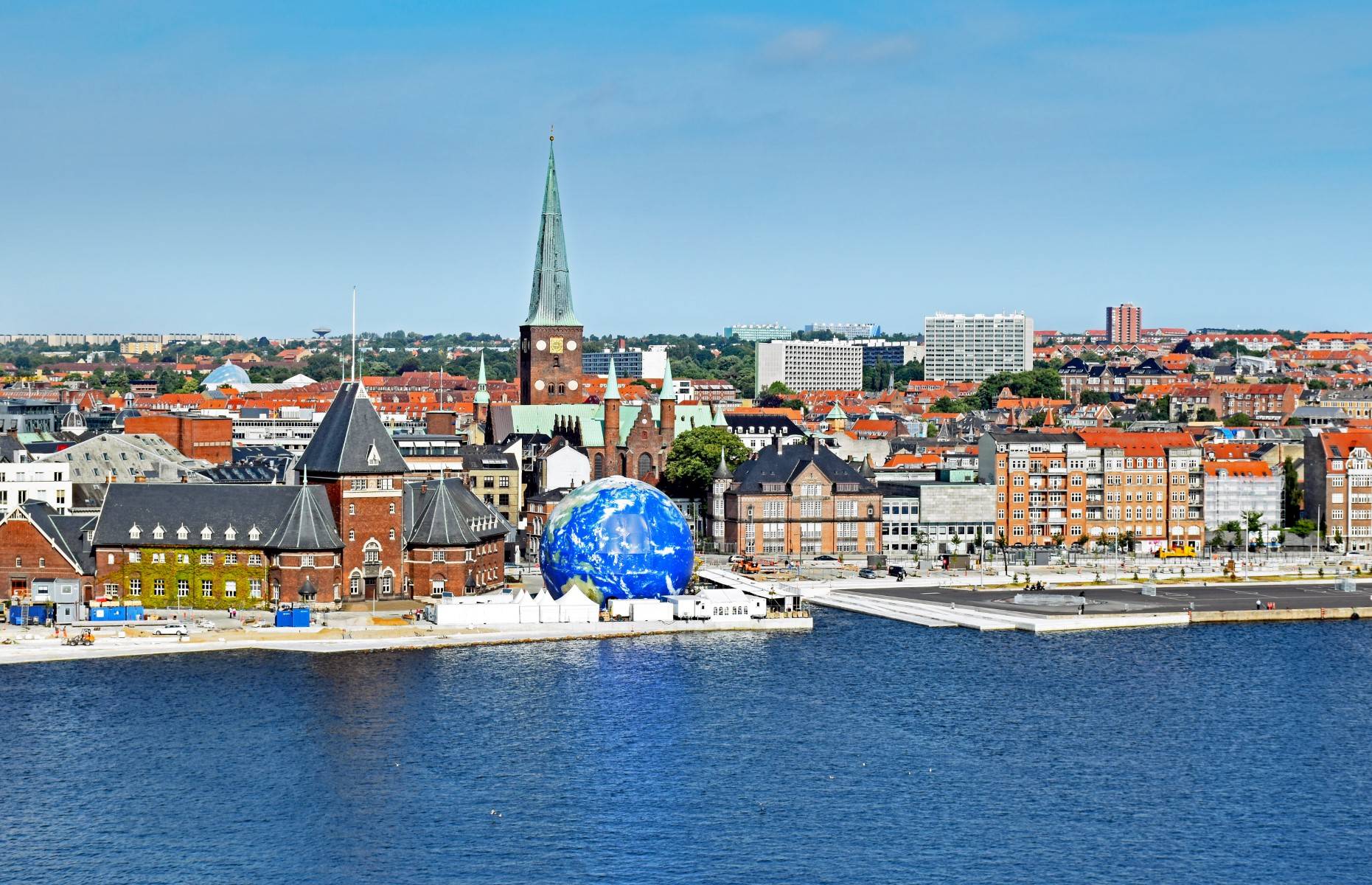10‑Day Beautiful Views Tour from Frankfurt to Stockholm: Rhine Cruise, Fairy Tale Route, Fjords & Nordic Capitals