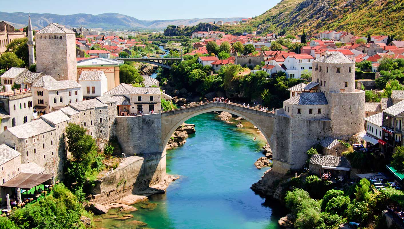 12-Day East Europe & Adriatic Coast Tour from Vienna to Venice: Dubrovnik, Sarajevo, Split, Plitvice Lakes