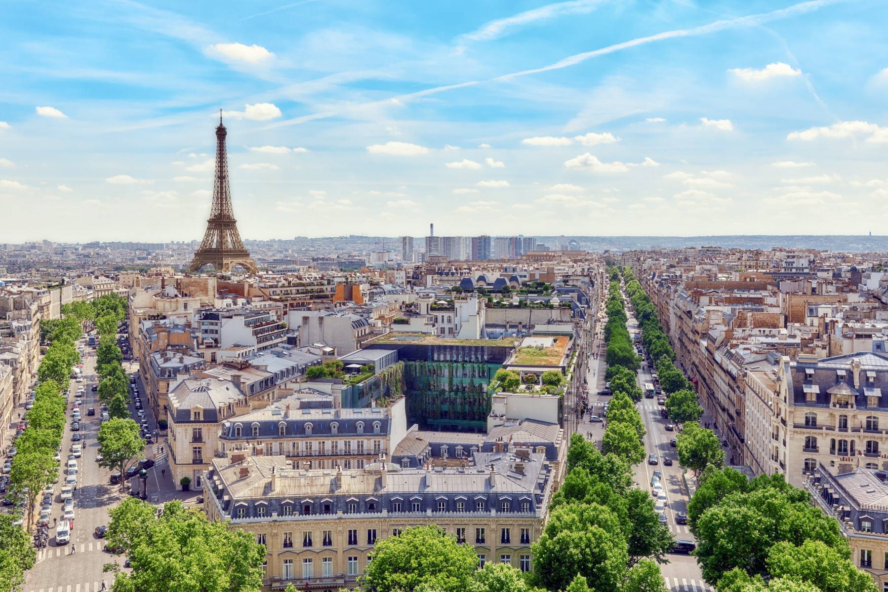 13-Day Essential Europe end London Tour from Madrid